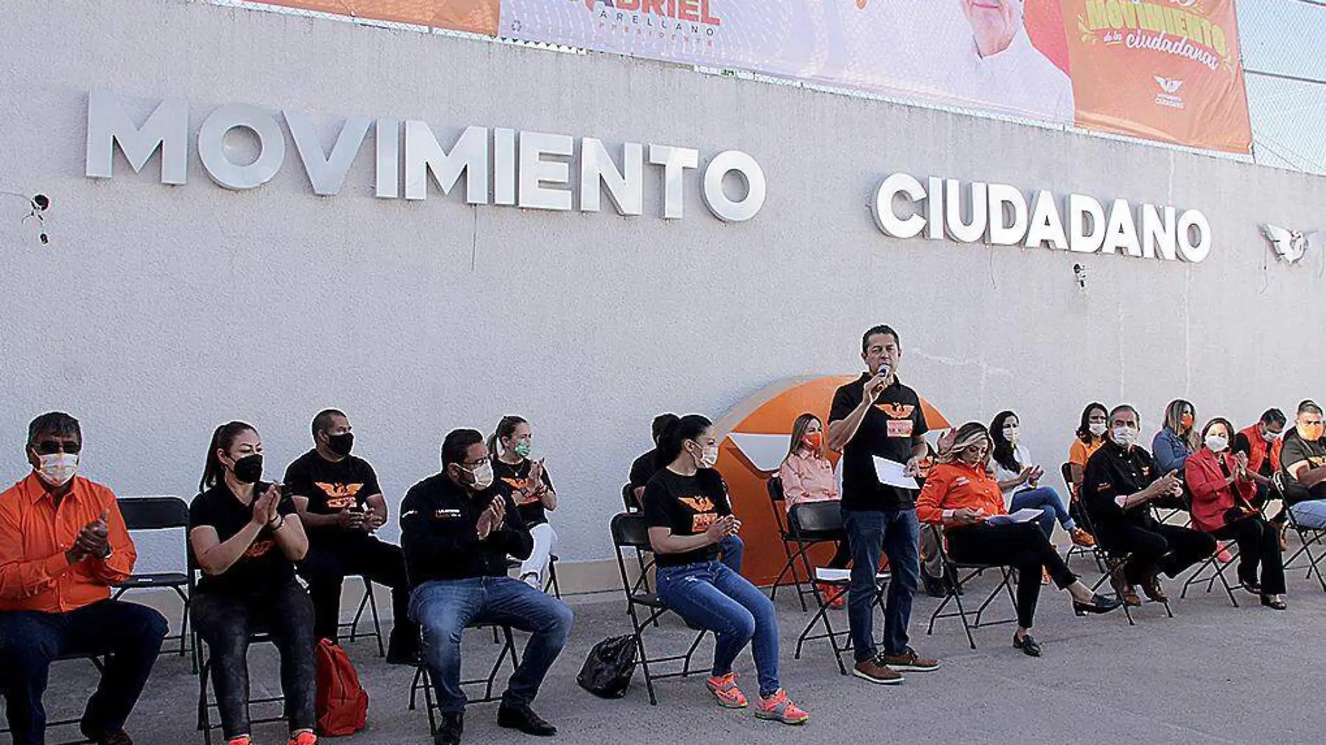 Meeting de Movimiento Ciudadano